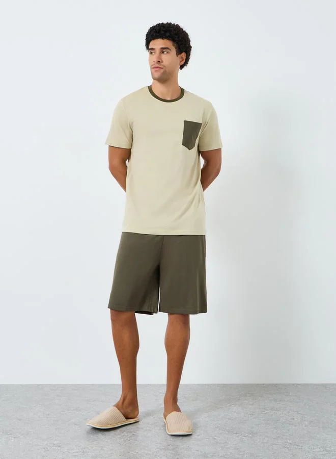Men Olive Contrast Pocket T-Shirt and Shorts Pyjama Set